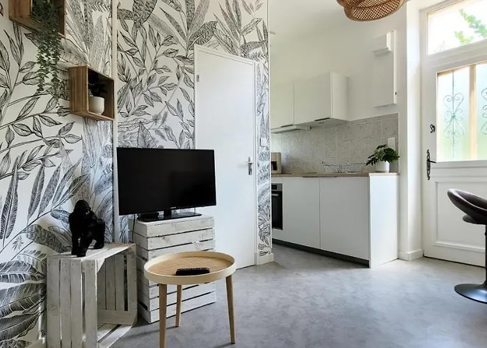 Dormiraneris Amaryllis * Néris-les-Bains